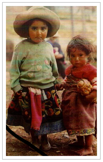 Zwei kleine Peruanerinnen